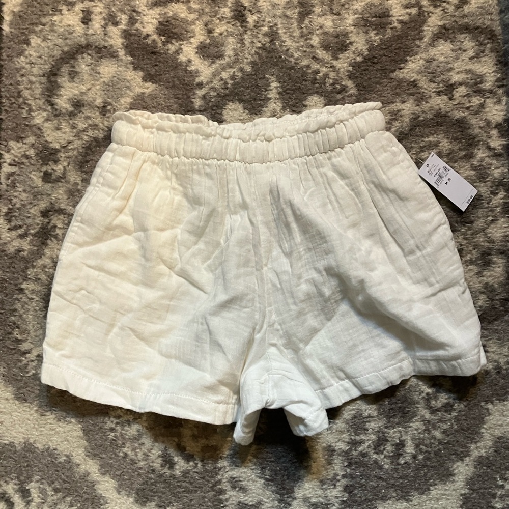 Gap Kids size 8 Elastic Waist White Cotton Shorts